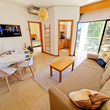 Vilamoura Condominium With Parking And Pool - 1 Bedroom Apartment With Large Sofa-Bed, Private Balconies With Pool View, Near The Marina & Beaches *