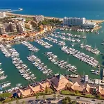 아파트 Vilamoura T1 Flat With Private Balconies With Pool View Near The Marina & Beaches 쿼테이라