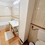 아파트 Vilamoura T1 Flat With Private Balconies With Pool View Near The Marina & Beaches 쿼테이라