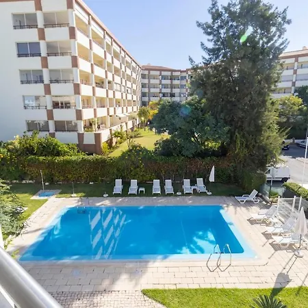 Vilamoura With Parking And Pool - 1 Bedroom With Large Sofa-bed, Private Balconies With Pool View, Near The Marina & Beaches Apartamento Quarteira