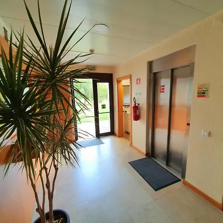 Vilamoura With Parking And Pool - 1 Bedroom With Large Sofa-bed, Private Balconies With Pool View, Near The Marina & Beaches