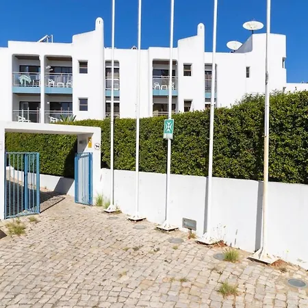 Vilamoura With Parking And Pool - 1 Bedroom With Large Sofa-bed, Private Balconies With Pool View, Near The Marina & Beaches Quarteira