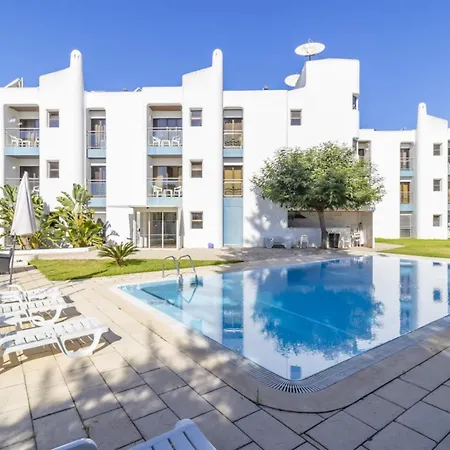 Apartamento Vilamoura With Parking And Pool - 1 Bedroom With Large Sofa-bed, Private Balconies With Pool View, Near The Marina & Beaches *