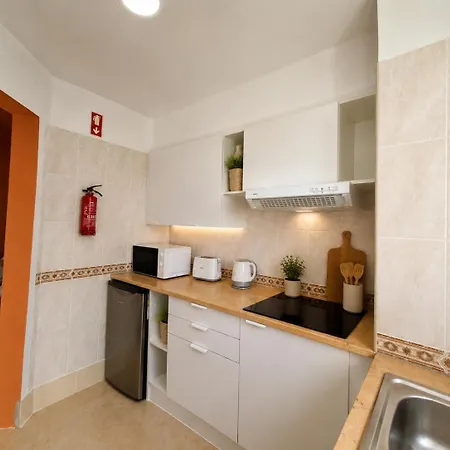 Vilamoura With Parking And Pool - 1 Bedroom With Large Sofa-bed, Private Balconies With Pool View, Near The Marina & Beaches *