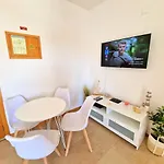 Vilamoura T1 - 1 Bedroom Apartment With Large Sofa-Bed, Private Balconies With Pool View Near The Marina & Beaches * Quarteira